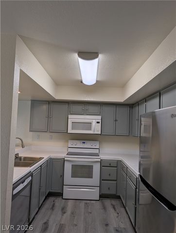 4440 Woodpine Drive 108, Las Vegas, NV 89119