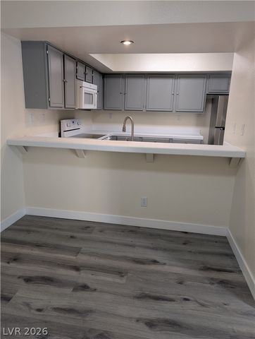 4440 Woodpine Drive 108, Las Vegas, NV 89119