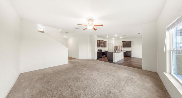 18524 Speculator LN, Elgin, TX 78621