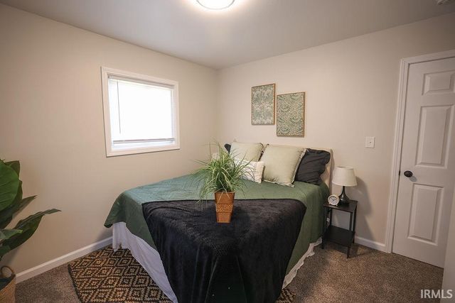 2940 S Chippewa Lane, Muncie, IN 47302