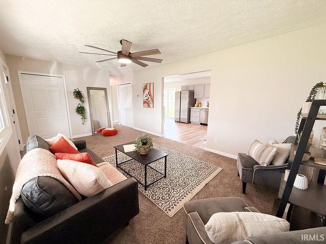 2940 S Chippewa Lane, Muncie, IN 47302