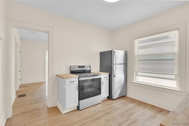 2206 Main Street 2, Buffalo, NY 14214