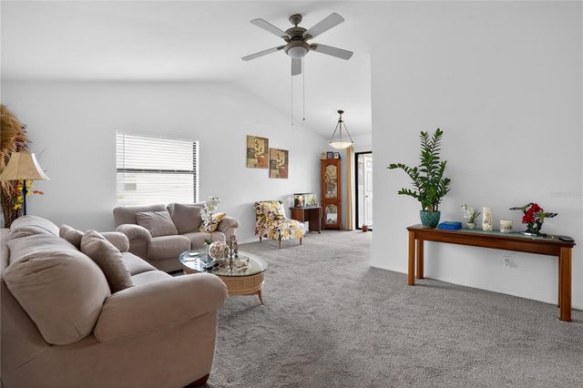 8565 CHARTER CLUB CIRCLE 6, Fort Myers, FL 33919