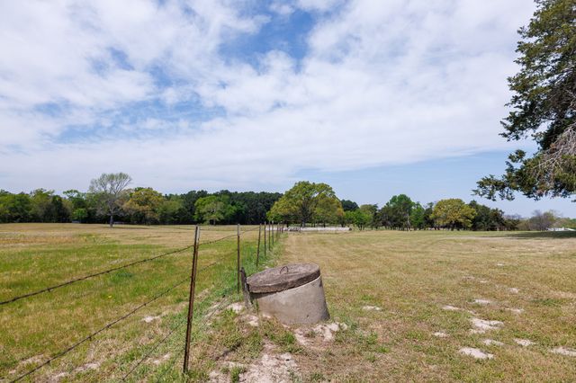 411 County Road 4313, Ben Wheeler, TX 75754