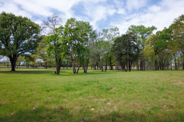 411 County Road 4313, Ben Wheeler, TX 75754