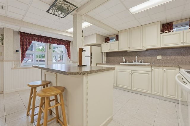 200 Waterman Lake Drive, Glocester, RI 02814