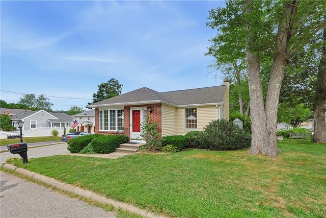 200 Waterman Lake Drive, Glocester, RI 02814