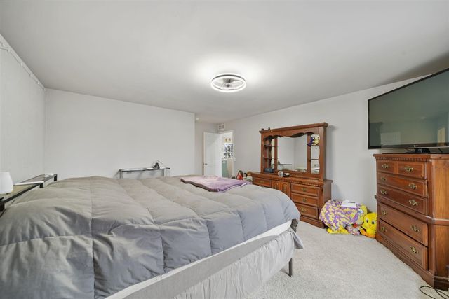 159 St Clair Circle, Brooklyn, MI 49230