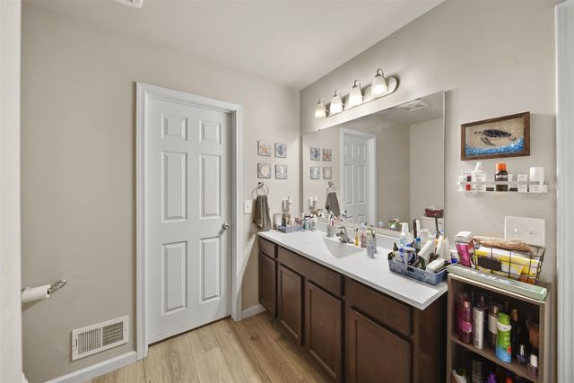 159 St Clair Circle, Brooklyn, MI 49230