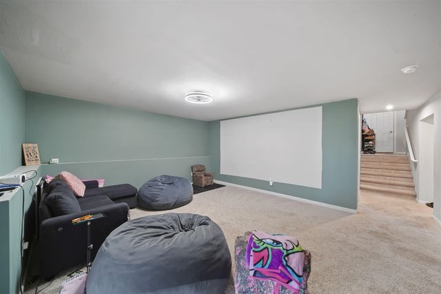 159 St Clair Circle, Brooklyn, MI 49230