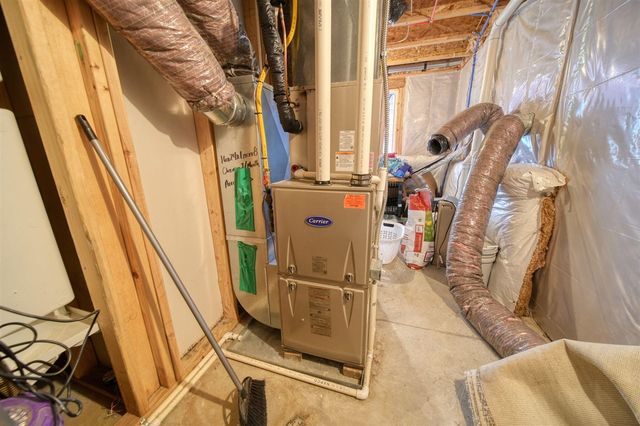 159 St Clair Circle, Brooklyn, MI 49230