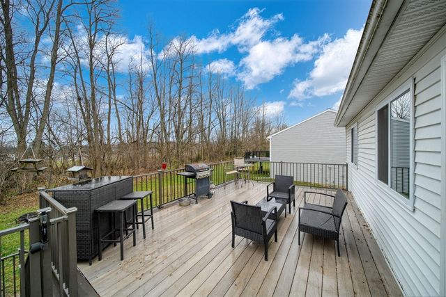 159 St Clair Circle, Brooklyn, MI 49230