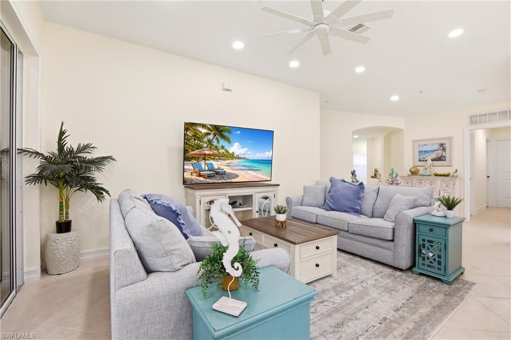 817 Carrick Bend CIR 201, NAPLES, FL 34110 — photo 4