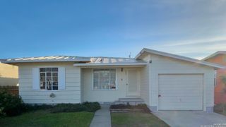 134 FERNLEAF AVE, San Antonio, TX 78211