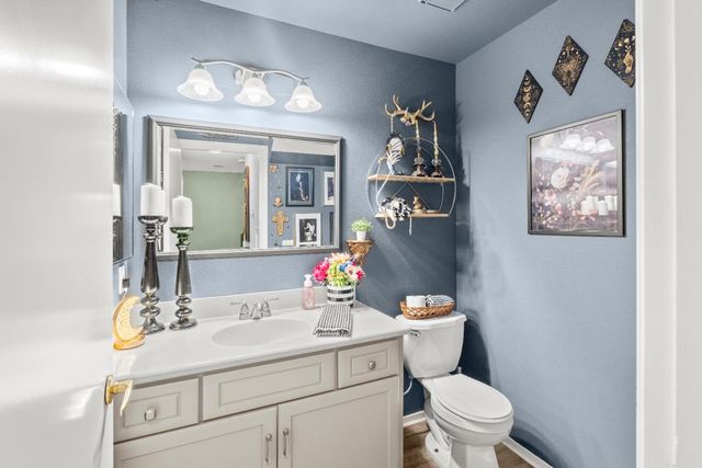 4773 Courtland Ln, Carmichael, CA 95608