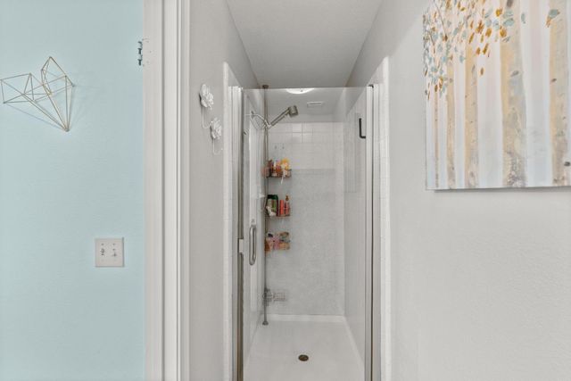 4773 Courtland Ln, Carmichael, CA 95608