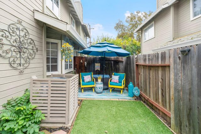 4773 Courtland Ln, Carmichael, CA 95608