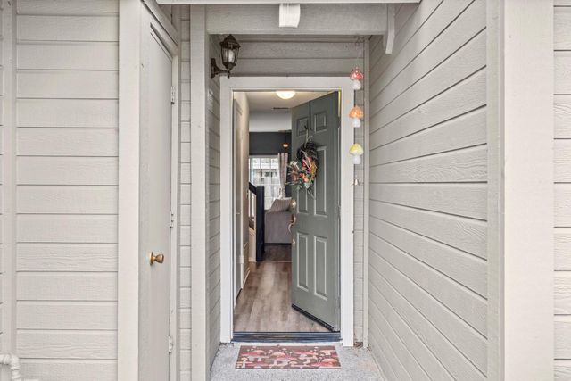 4773 Courtland Ln, Carmichael, CA 95608