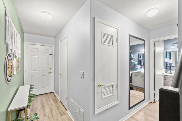 4773 Courtland Ln, Carmichael, CA 95608