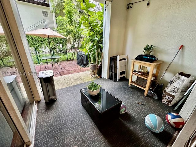 10901 NW 88th Ter 804, Doral, FL 33178