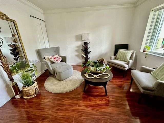 10901 NW 88th Ter 804, Doral, FL 33178