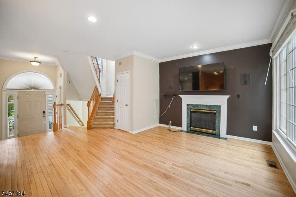 147 Arrowgate Dr, Randolph Twp., NJ 07869 — photo 4