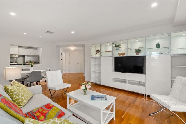 1 Watermill Place 309, Arlington, MA 02476