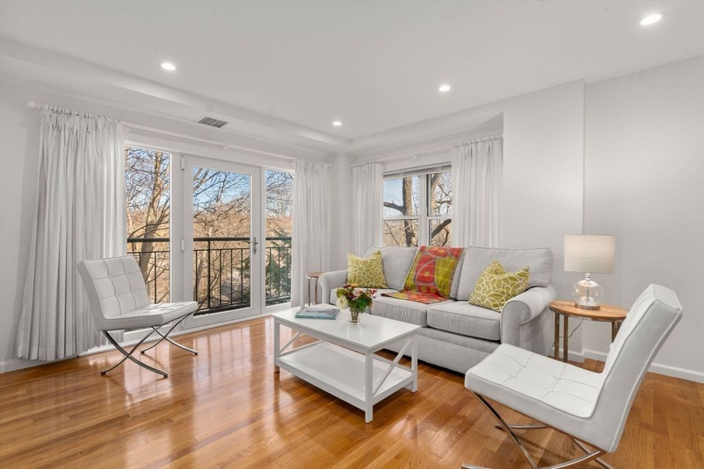 1 Watermill Place 309, Arlington, MA 02476