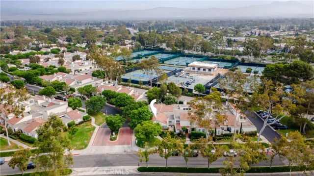 2 Morena 4, Irvine, CA 92612