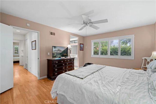 2 Morena 4, Irvine, CA 92612