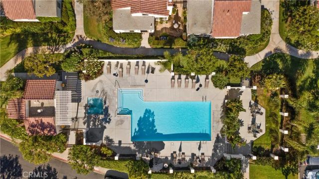 2 Morena 4, Irvine, CA 92612