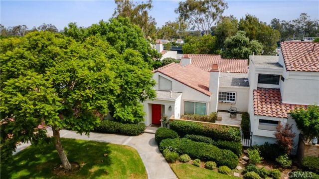 2 Morena 4, Irvine, CA 92612