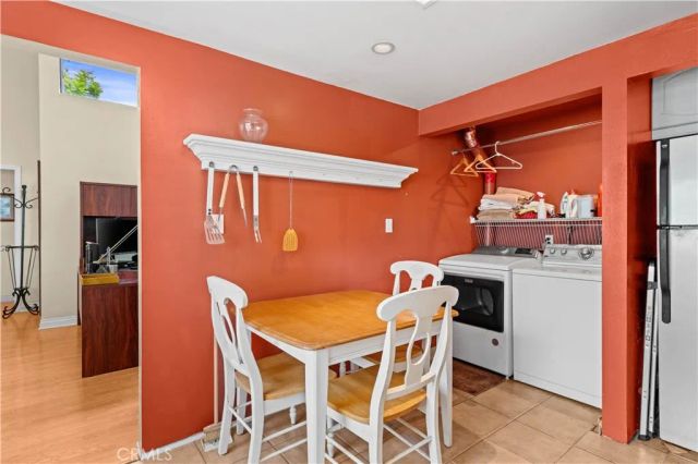 2 Morena 4, Irvine, CA 92612
