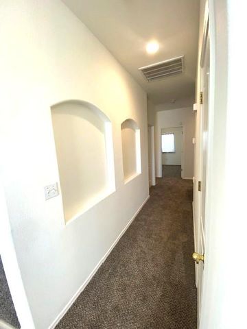 3951 Black Hawk Ct, Merced, CA 95340