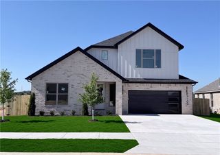 7100 SW Orange Avenue, Bentonville, AR 72713