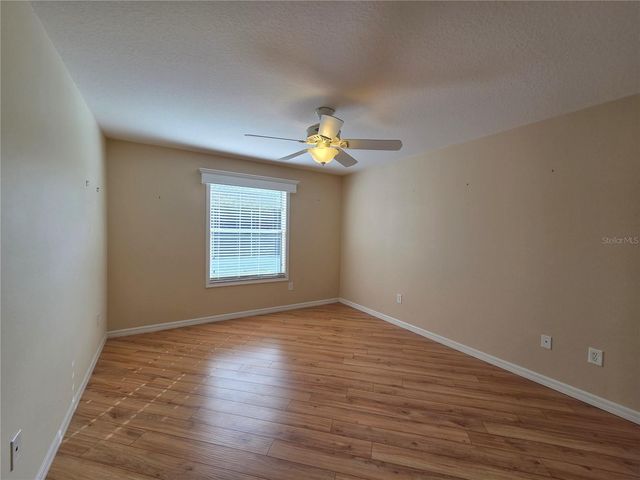 2245 DERRINGER AVENUE, The Villages, FL 32162