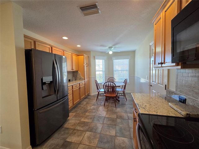 2245 DERRINGER AVENUE, The Villages, FL 32162