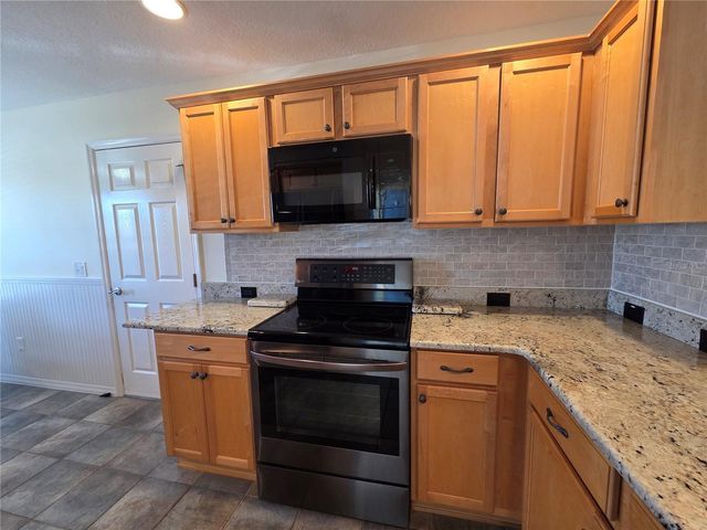 2245 DERRINGER AVENUE, The Villages, FL 32162