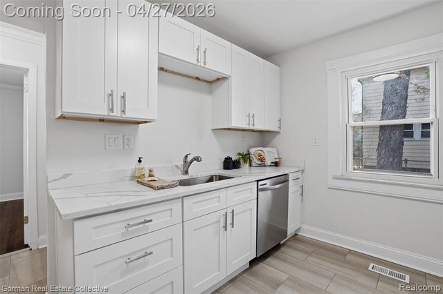 1516 Browning Street, Ferndale, MI 48220