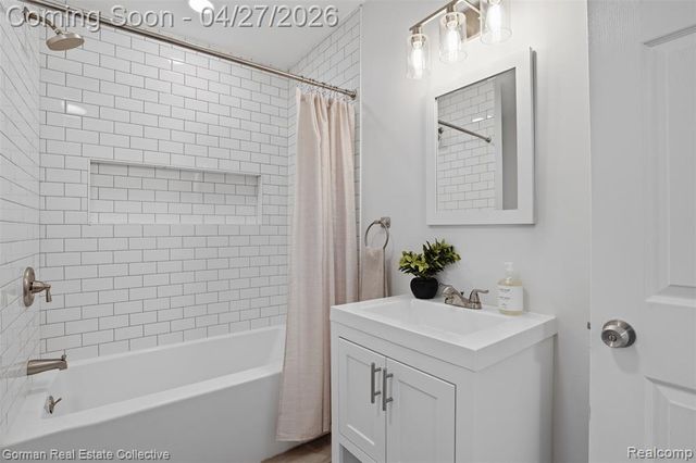 1516 Browning Street, Ferndale, MI 48220