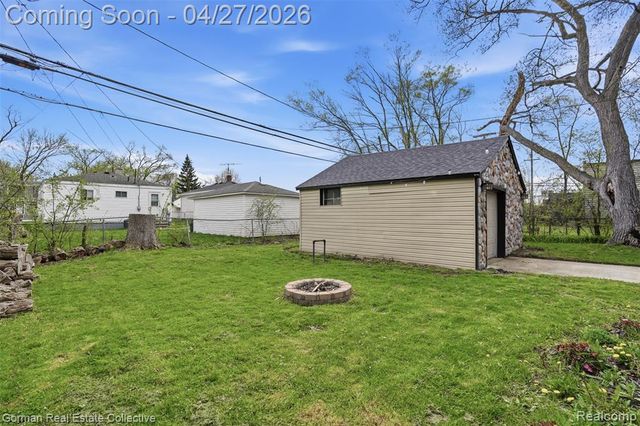 1516 Browning Street, Ferndale, MI 48220