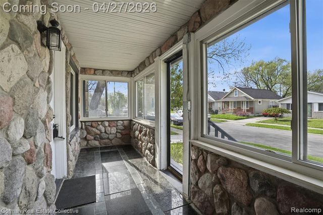 1516 Browning Street, Ferndale, MI 48220