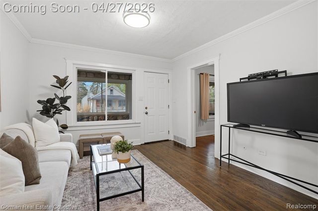 1516 Browning Street, Ferndale, MI 48220