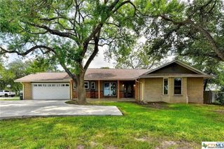 112 W Mimosa CIR, San Marcos, TX 78666