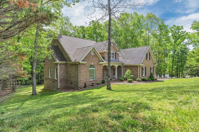 308 Creekshire Drive, Signal Mountain, TN 37377