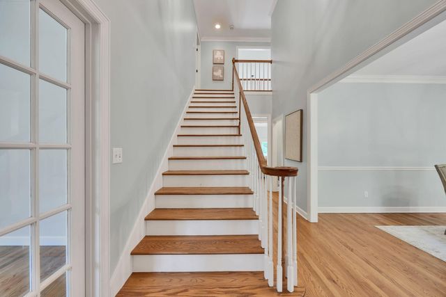 308 Creekshire Drive, Signal Mountain, TN 37377