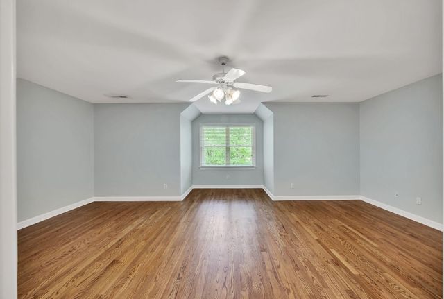 308 Creekshire Drive, Signal Mountain, TN 37377