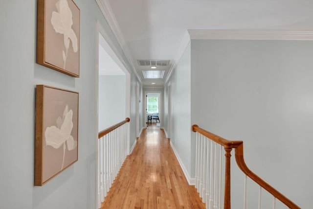 308 Creekshire Drive, Signal Mountain, TN 37377
