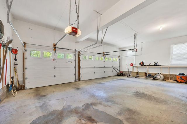 308 Creekshire Drive, Signal Mountain, TN 37377