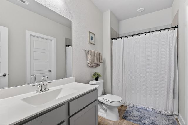 8502 Oceanmist Cove Drive, Cypress, TX 77433